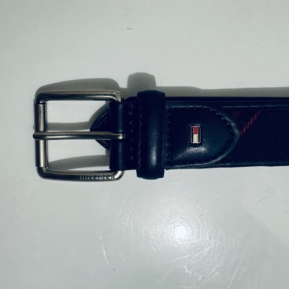 Vintage Tommy Hilfiger Red and Navy Tartan Plaid Belt, Men’s Size 40 - Picture 12 of 15